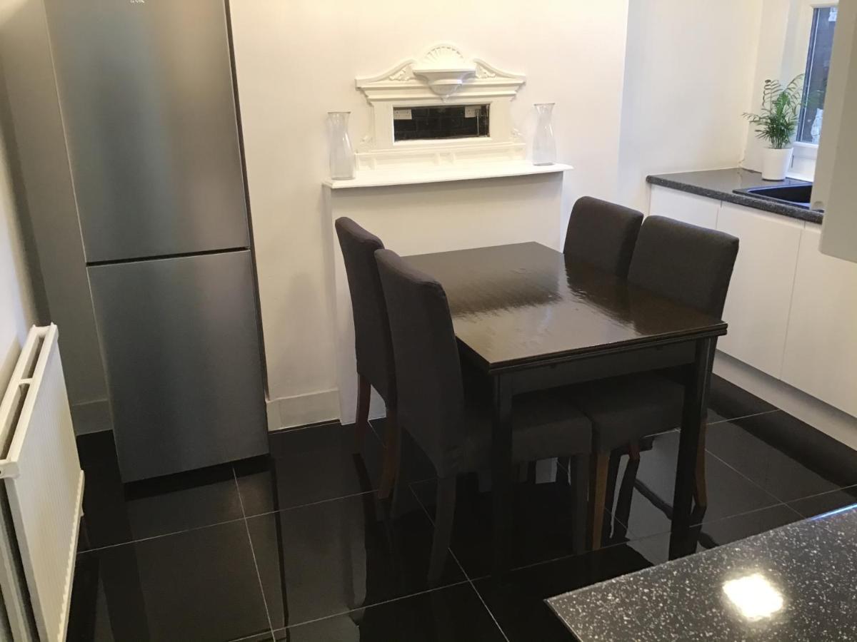 Apartament Residential Quarters, General Gordon Square Londyn Zewnętrze zdjęcie